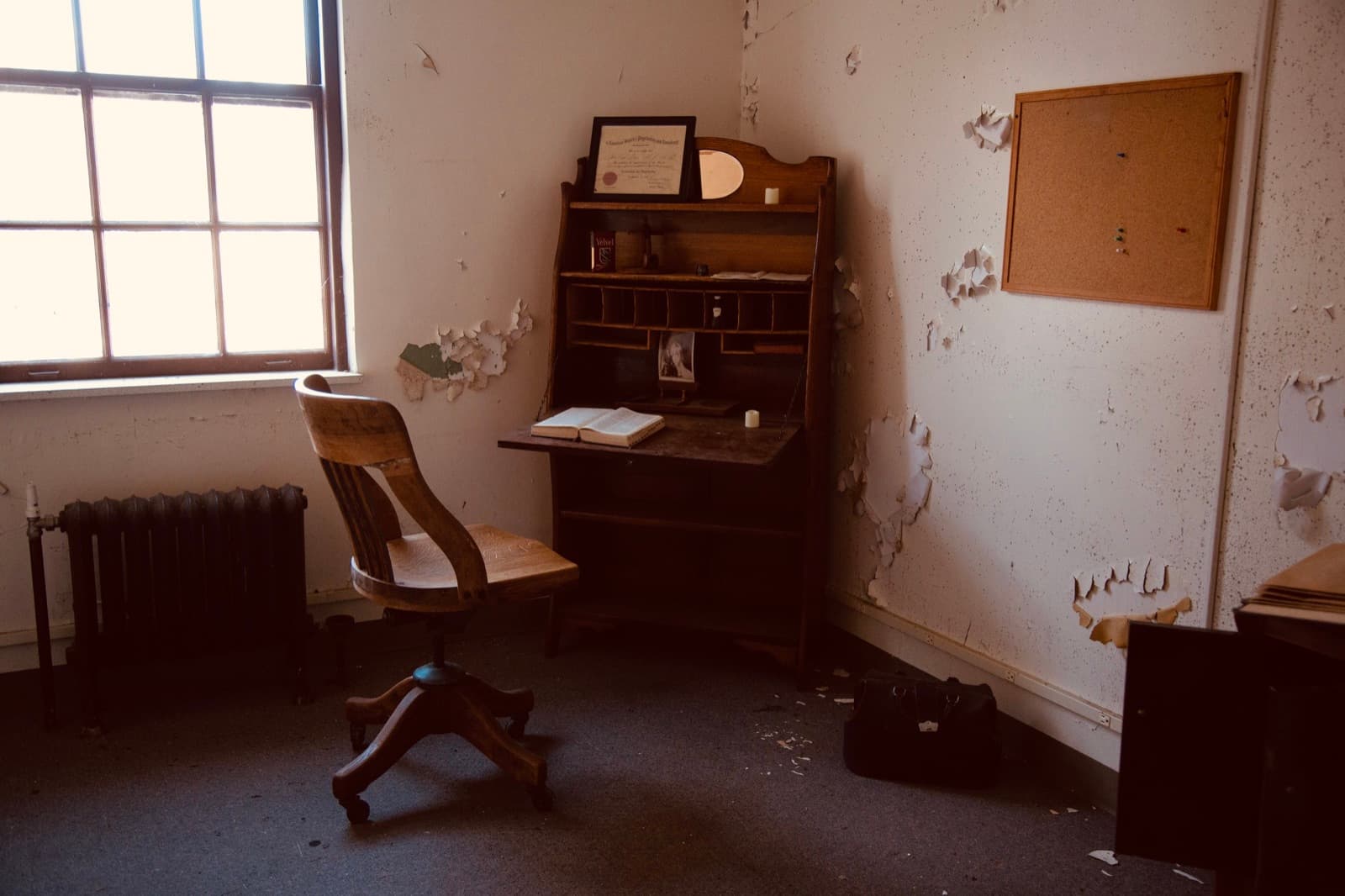 Emmaus Asylum — photograph 5