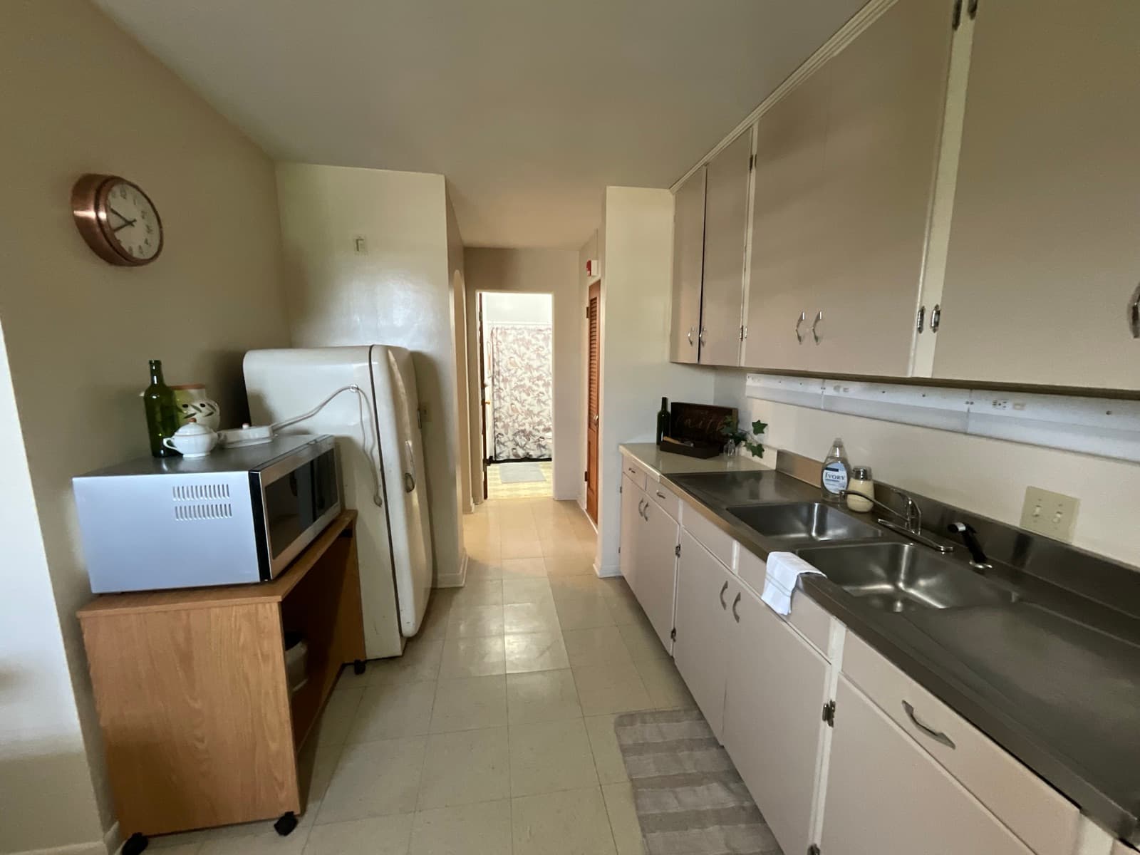Private Investigation — inside the suite